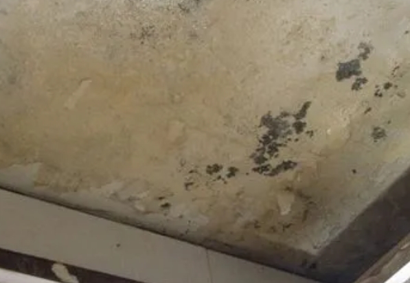 湘西阳台漏水维修公司分享下湘西卫生间渗水维修需要注意哪些问题。